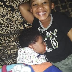 Meet your Posher, Eg